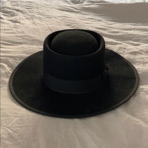 Black Wool hat